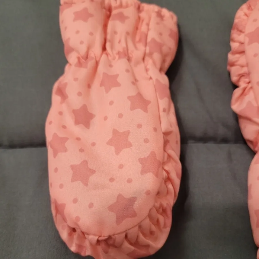 دستکش نوزادی