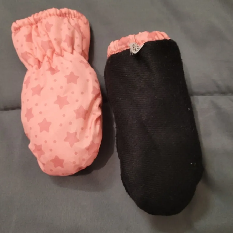 دستکش نوزادی