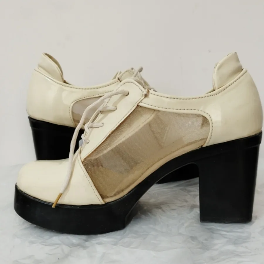 کفش پاشنه بلند ورنی