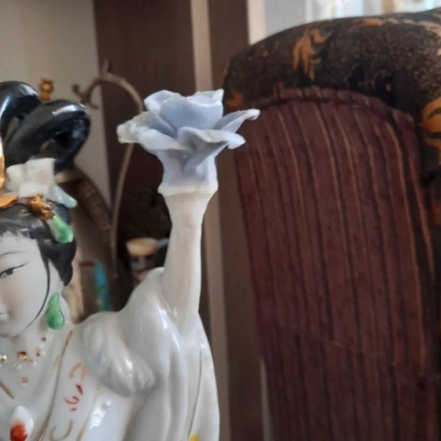 چراغ خواب قدیمی