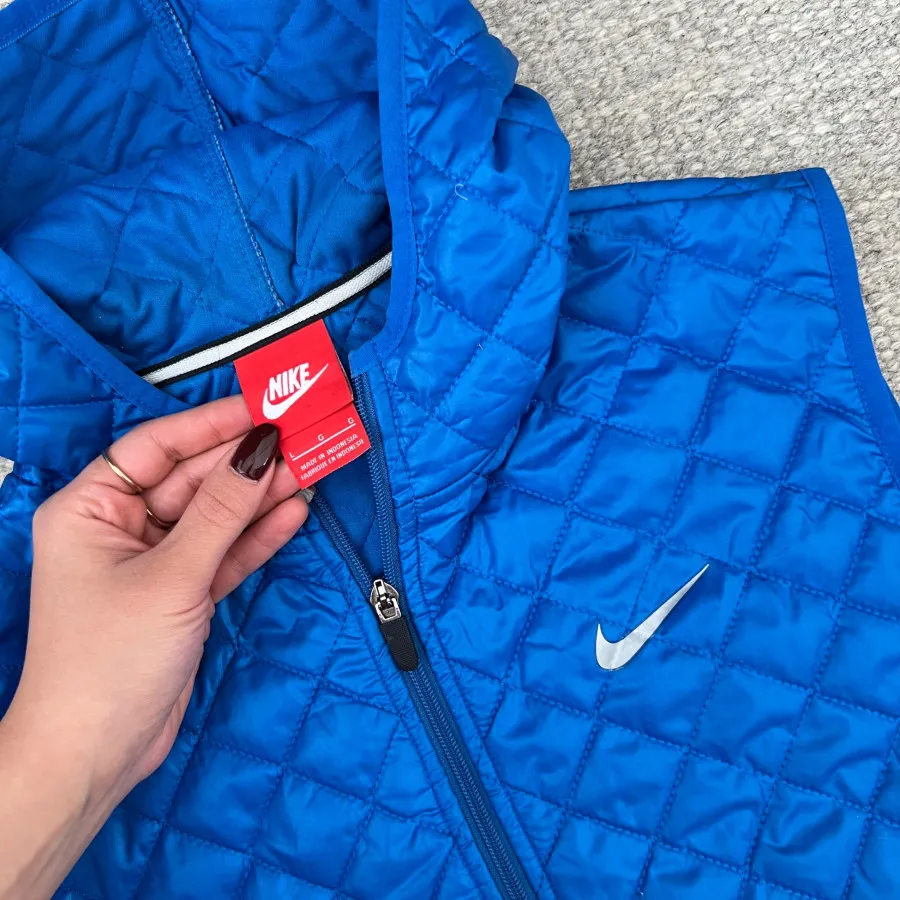 پافر اورجینال نایکی