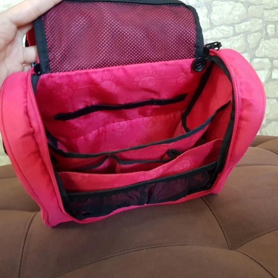 کیف مسافرتی لوازم آرایشی