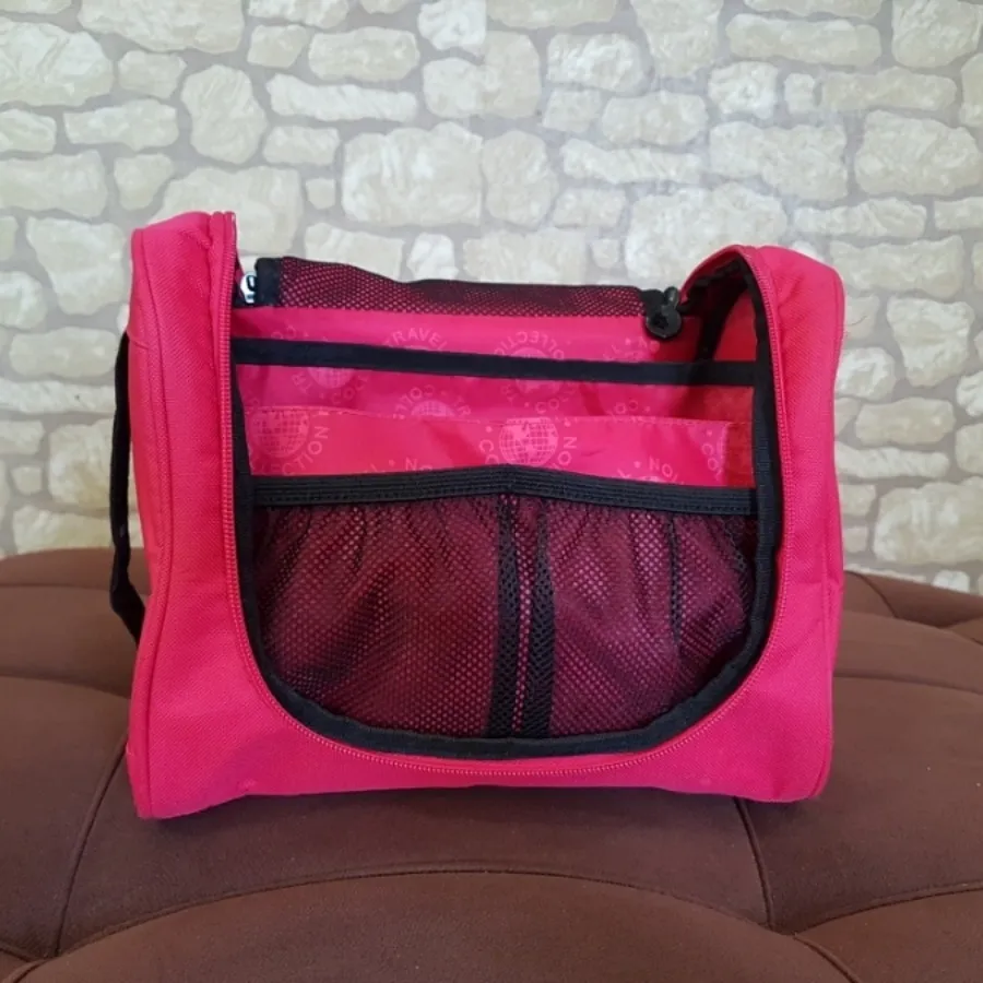 کیف مسافرتی لوازم آرایشی