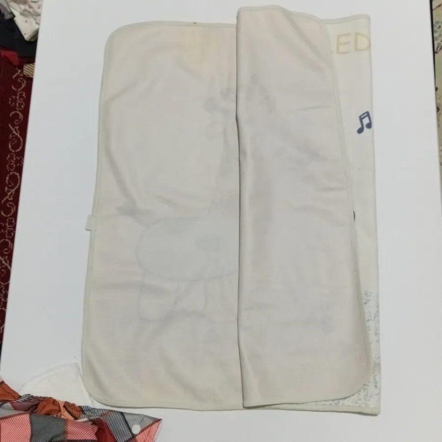 زیر انداز تعویض پوشک