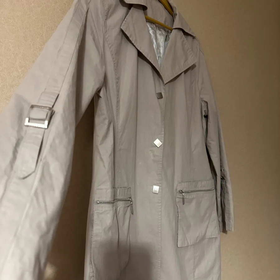 پالتو کوتاه بارانی