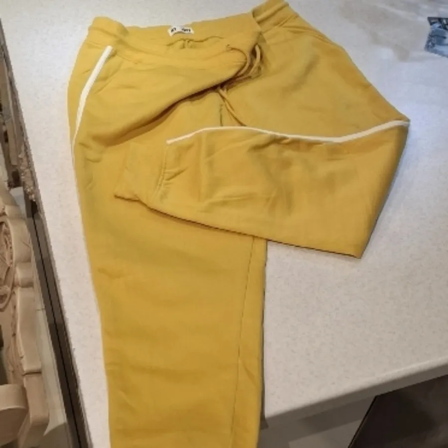 شلوار زنانه