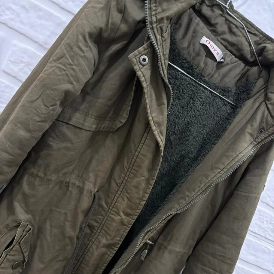 کاپشن وارداتی سبز