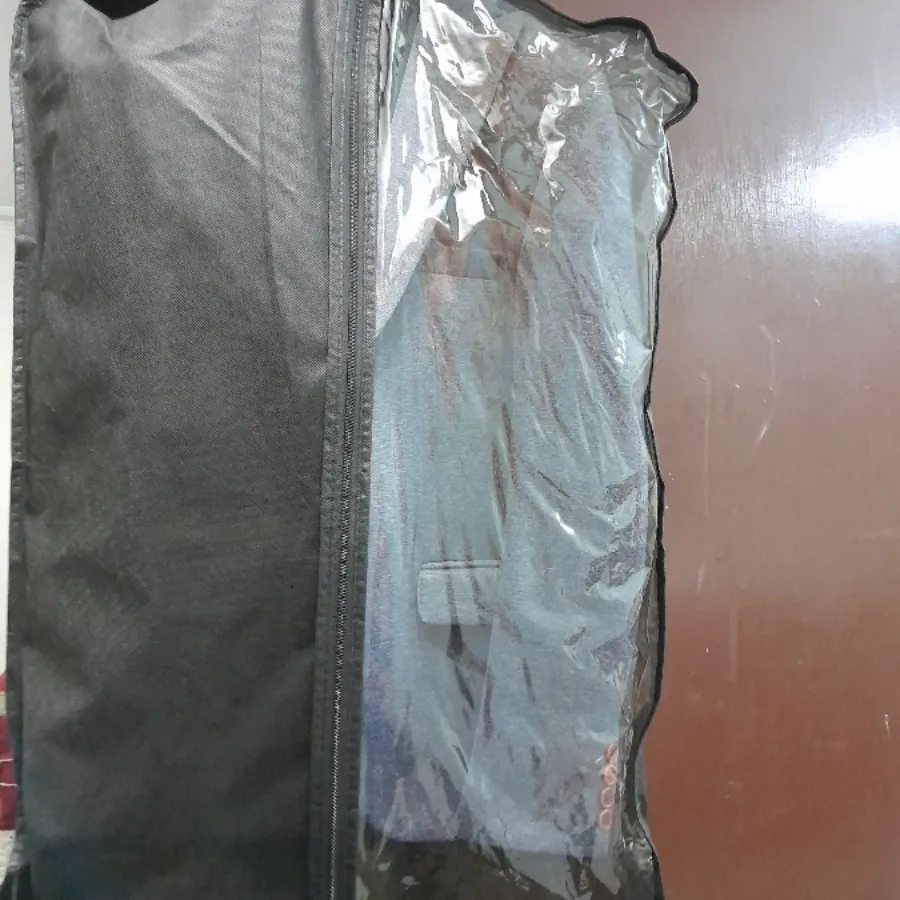 کت و شلوار و جلیقه مردانه