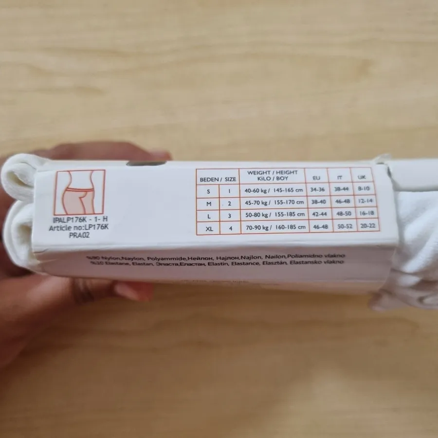 جوراب شلواری