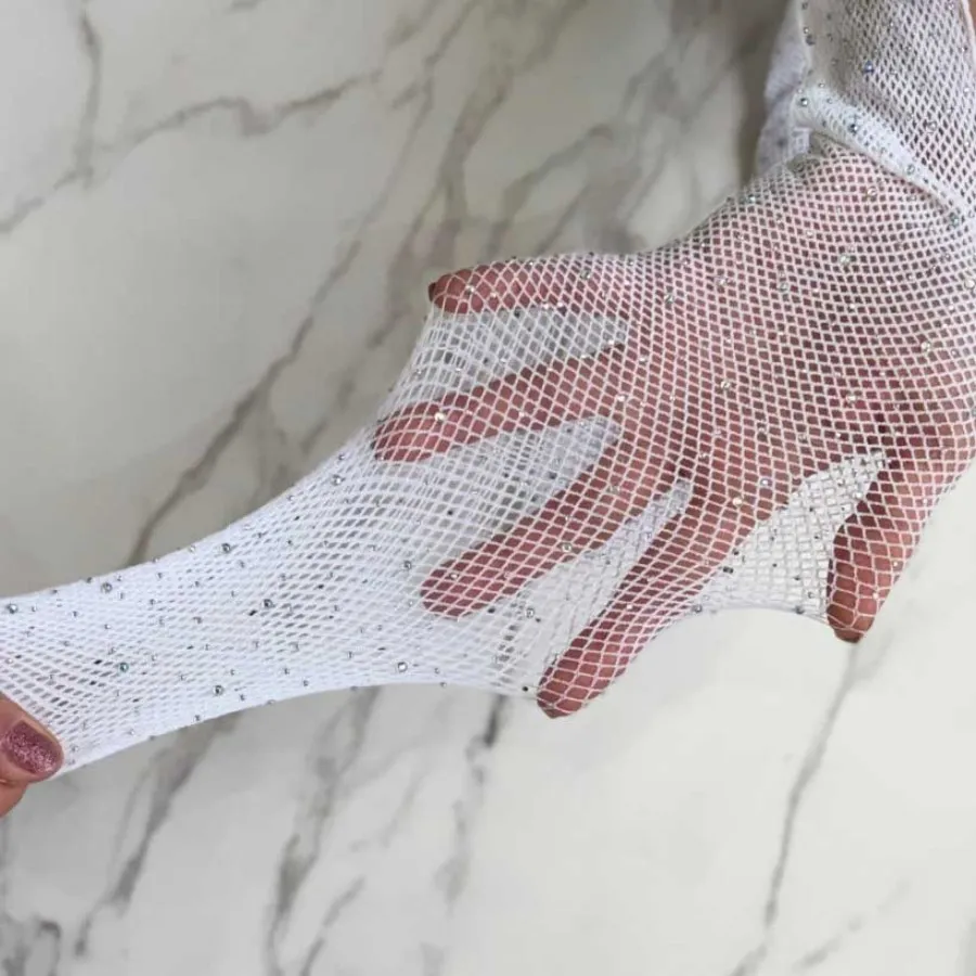 جوراب شلواری سفید نگیندار