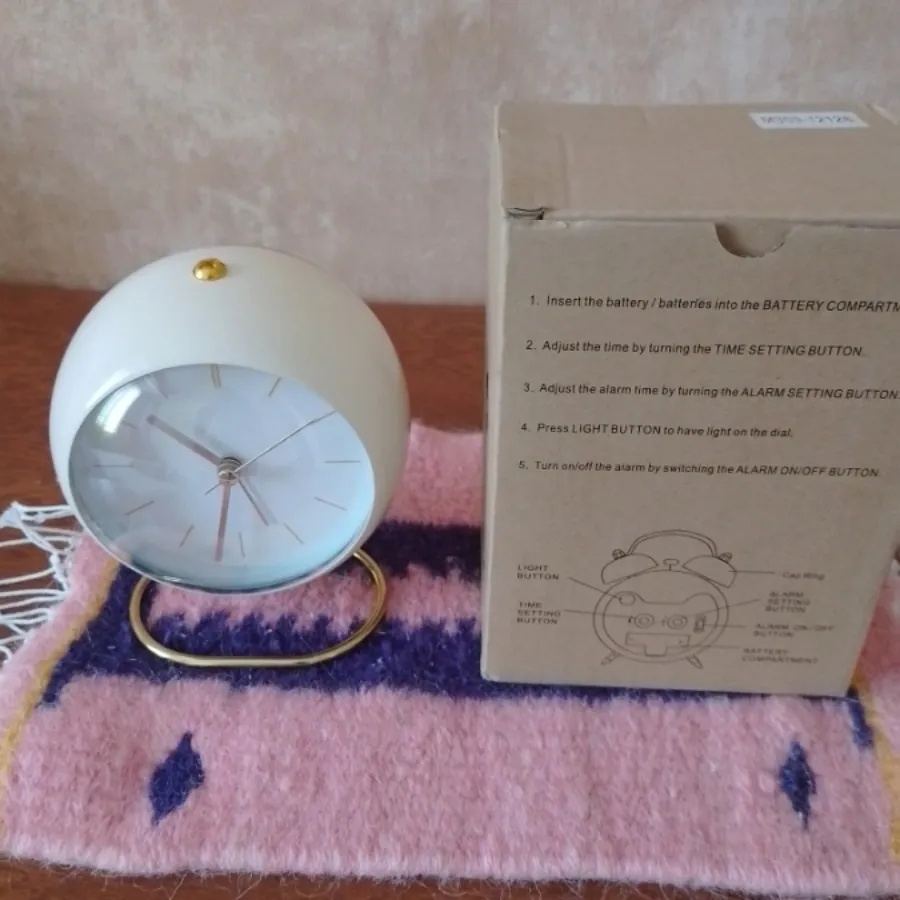 ساعت رومیزی