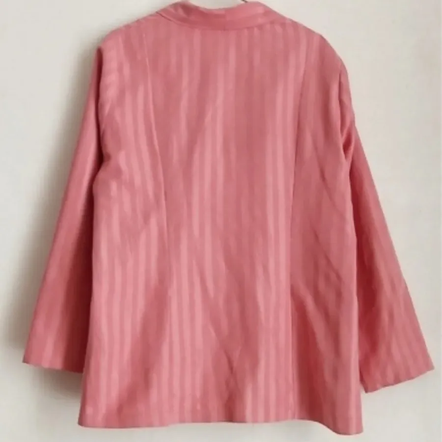 کت تک صورتی