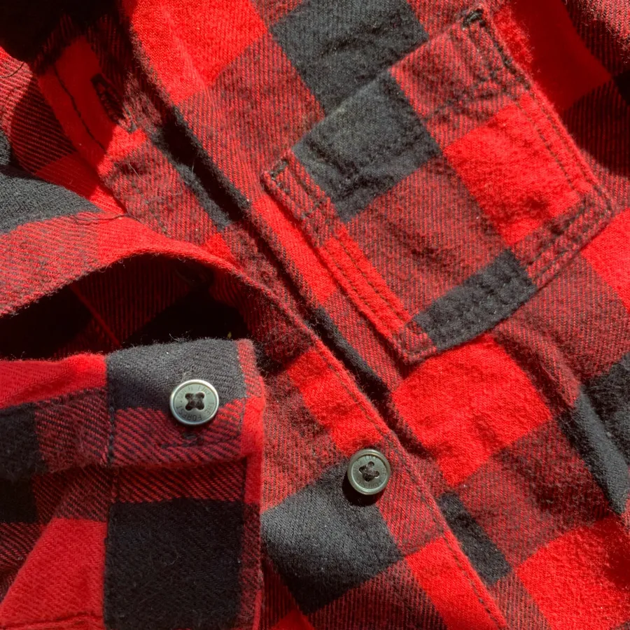 پیراهن قرمز نوزادی