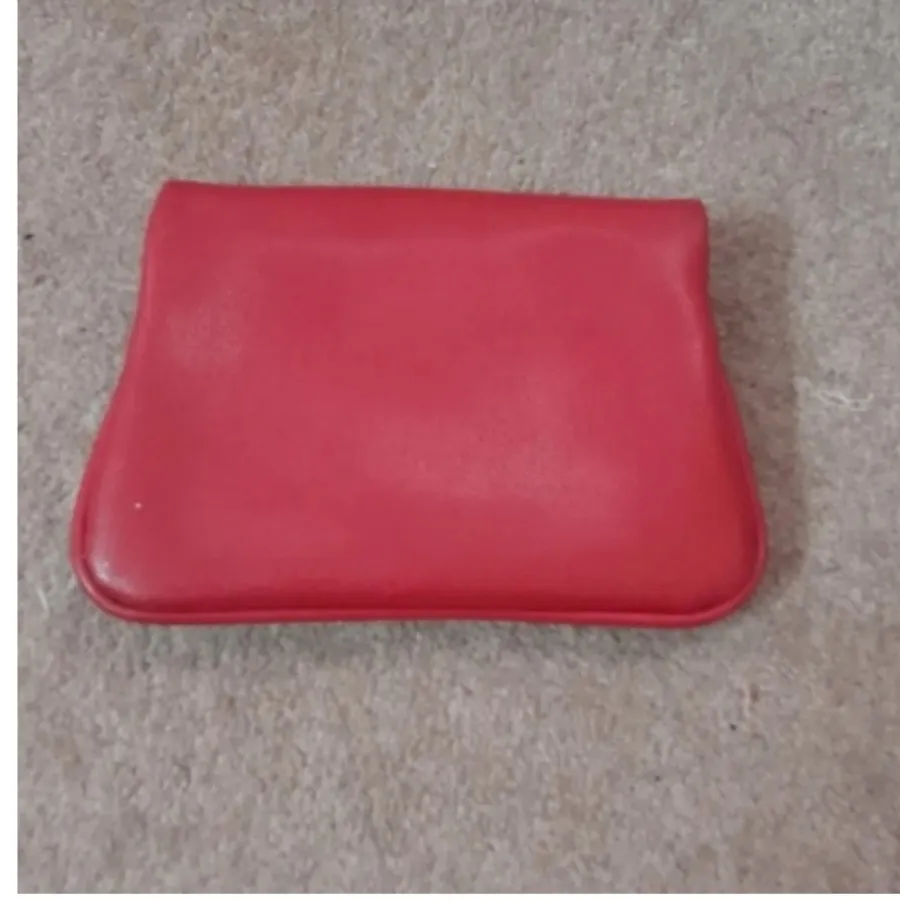 کیف پول آتیک