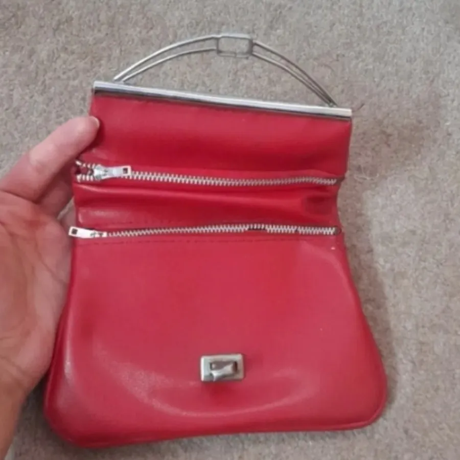 کیف پول آتیک