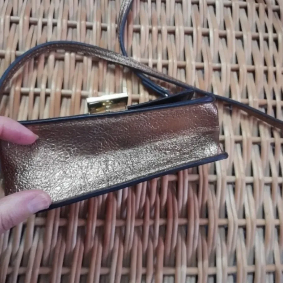 کیف مارک منگو