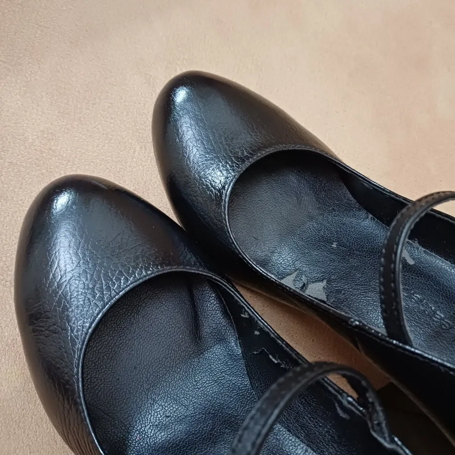 کفش چرم دست دوز