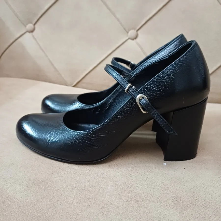 کفش چرم دست دوز