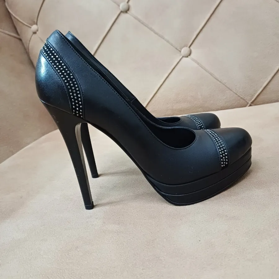 کفش مجلسی دست دوز