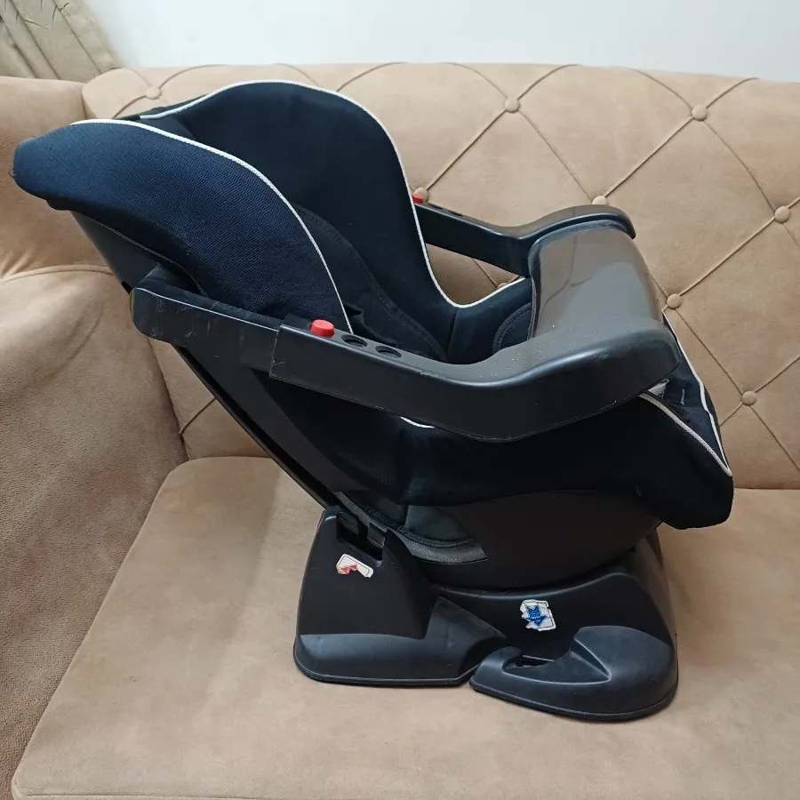 صندلی ماشین نوزادی تا 5 س