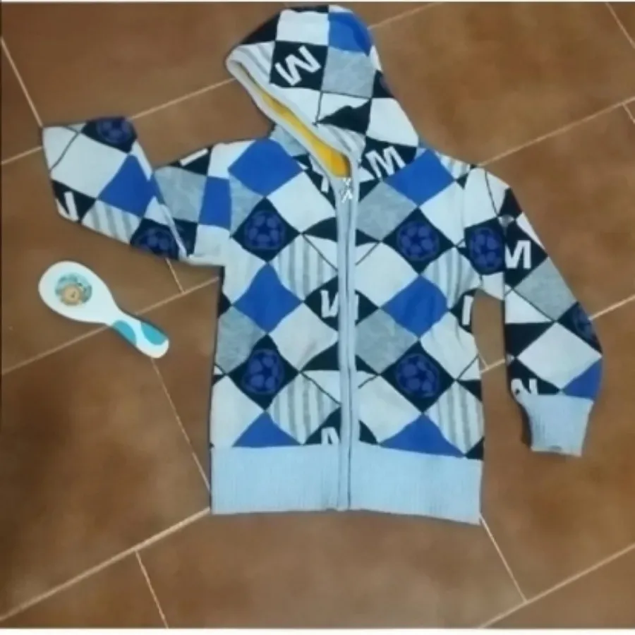 هودی کلاهدار