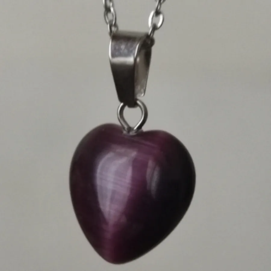 گردنبند زیبای قلب سنگی