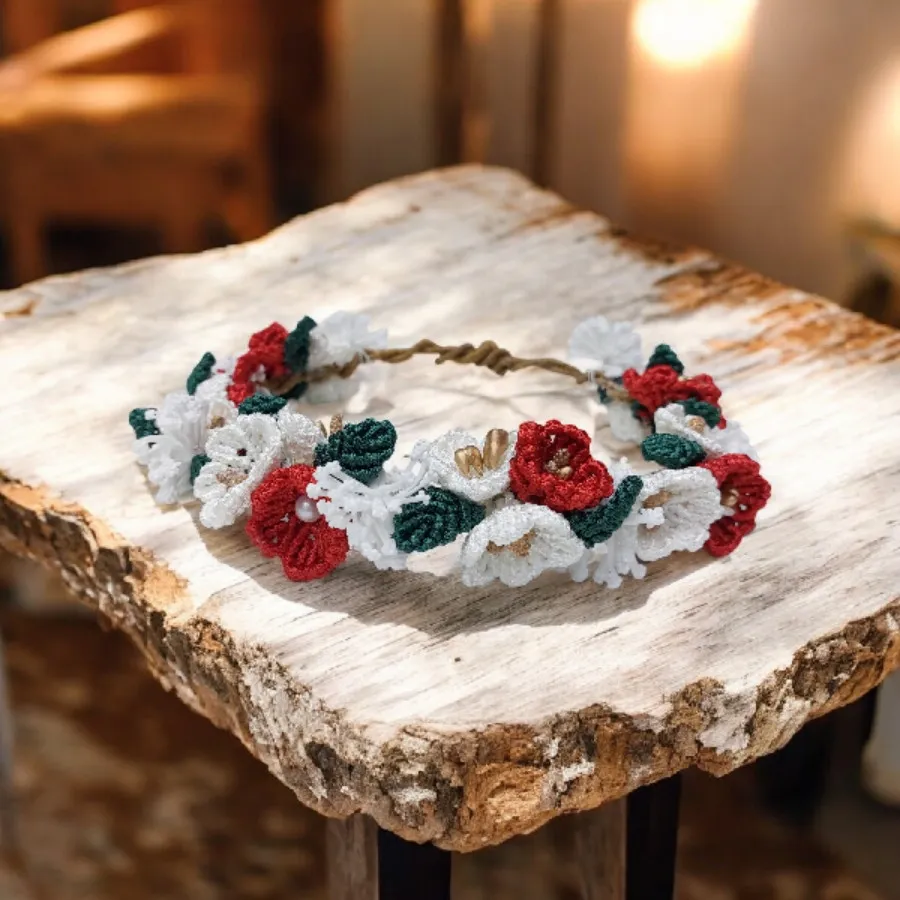 تاج گل مکرومه