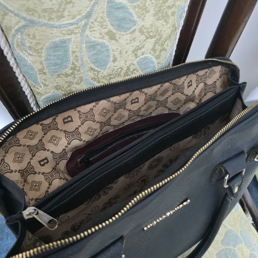 کیف چرم برند مایکل کورس