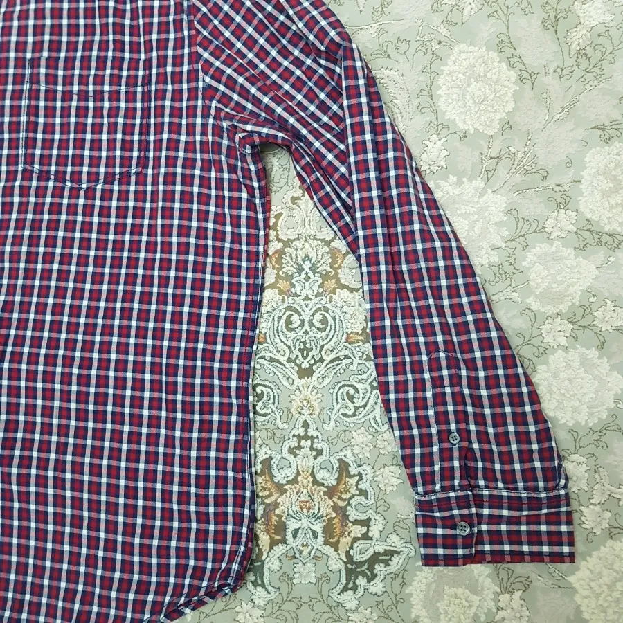 پیراهن مردانه