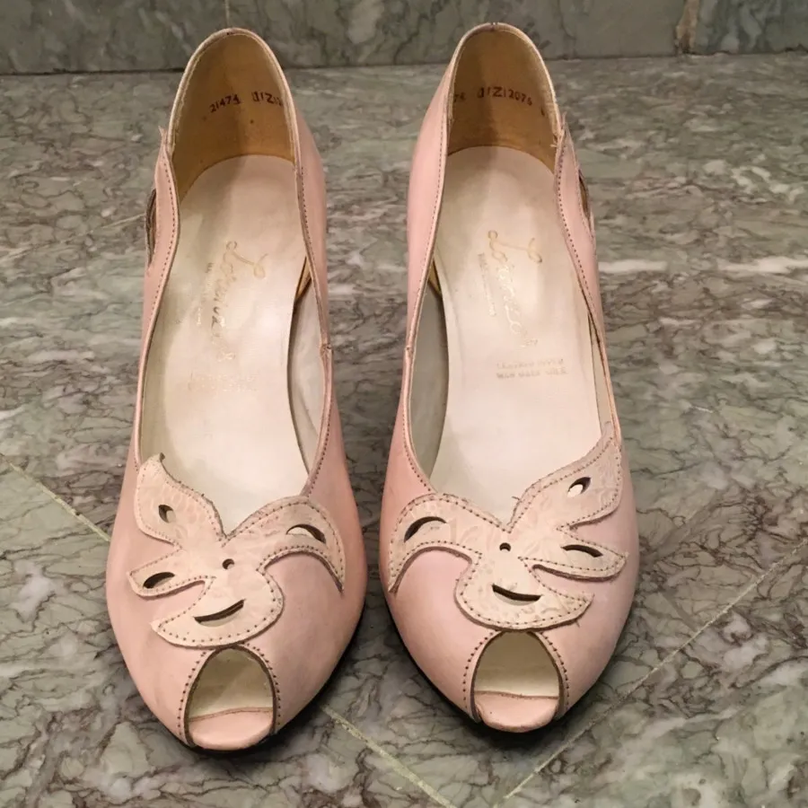 کفش پاشنه بلند