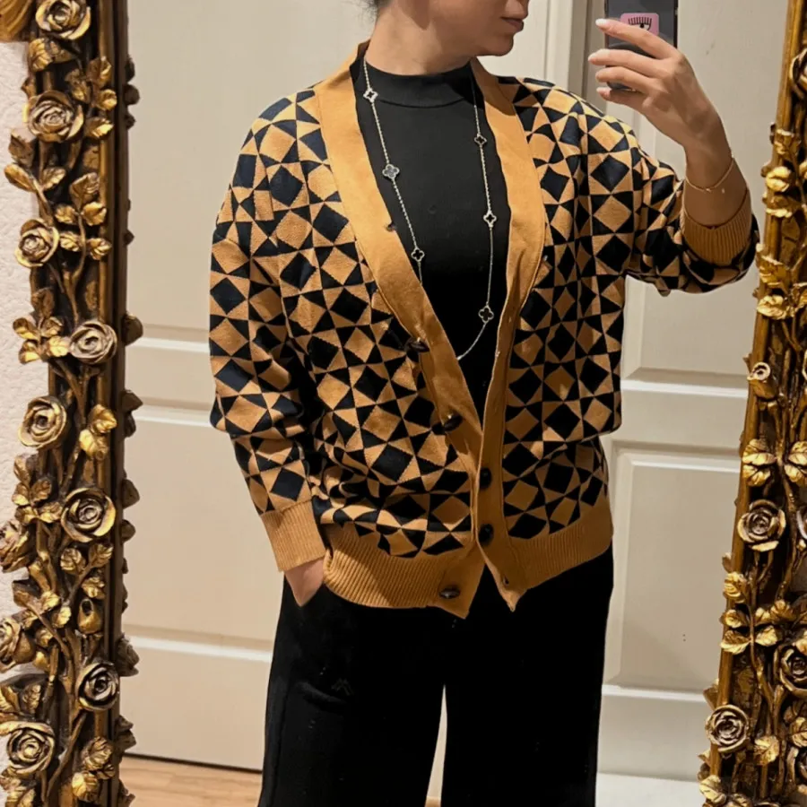 کارتیگان (ژاکت) ترک