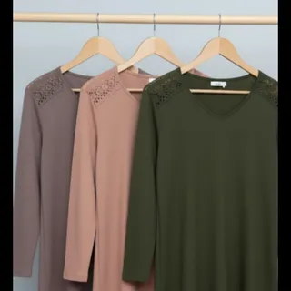 بلوز کبریتی سرشانه گیپور