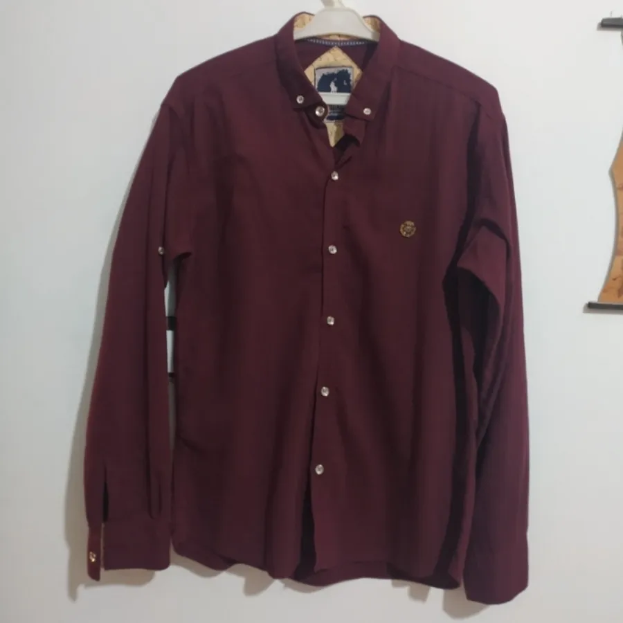 پیراهن مردانه