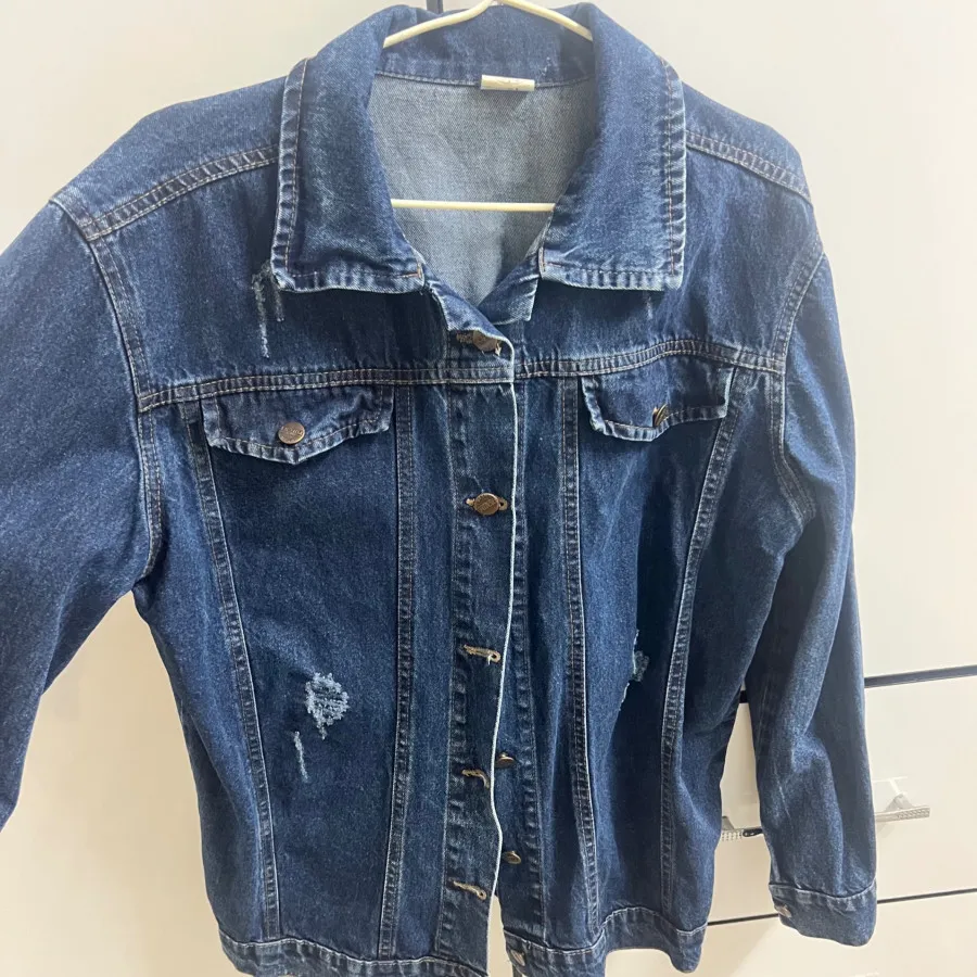 کت جین برشکا