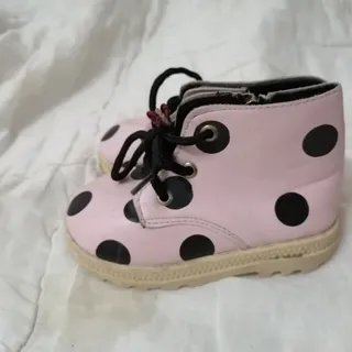 نیم بوت بچگانه