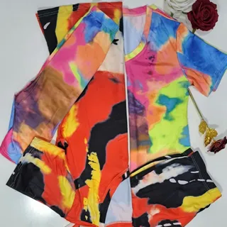 تیشترت وشلوارک ورزشی