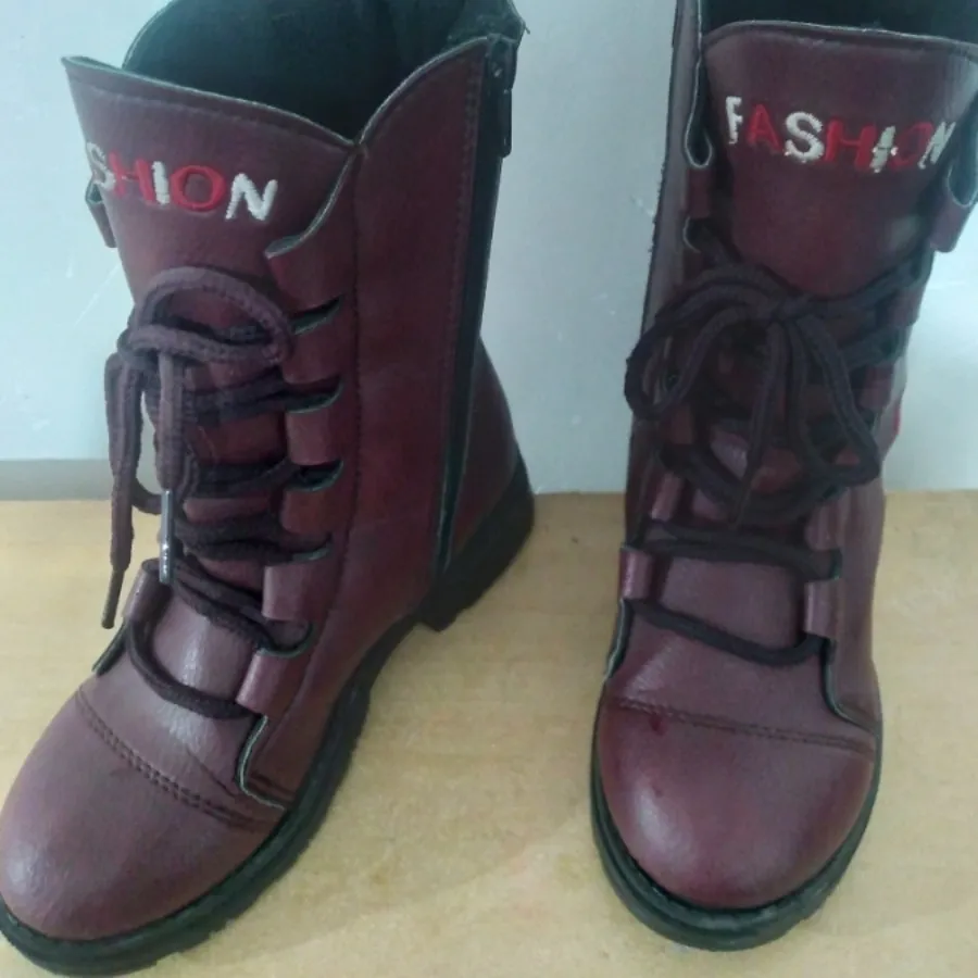 نیم بوت ترک