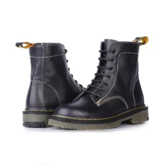 بوت مشکی ویزلند