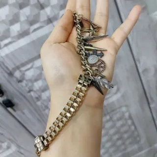 دستبند یا پابند خفن