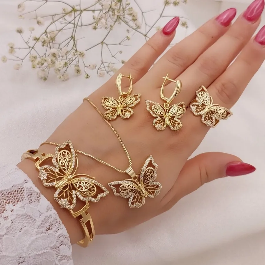 سرویس پروانه