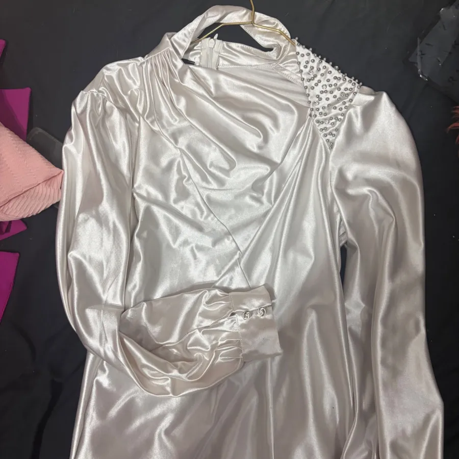 شومیز ساتنن