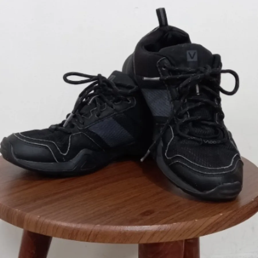 کتونی ورزشی