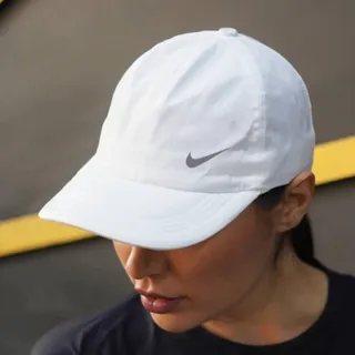 کلاه کپ نایک