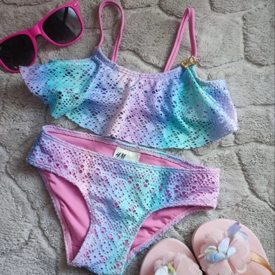 ست مایو و صندل اچ