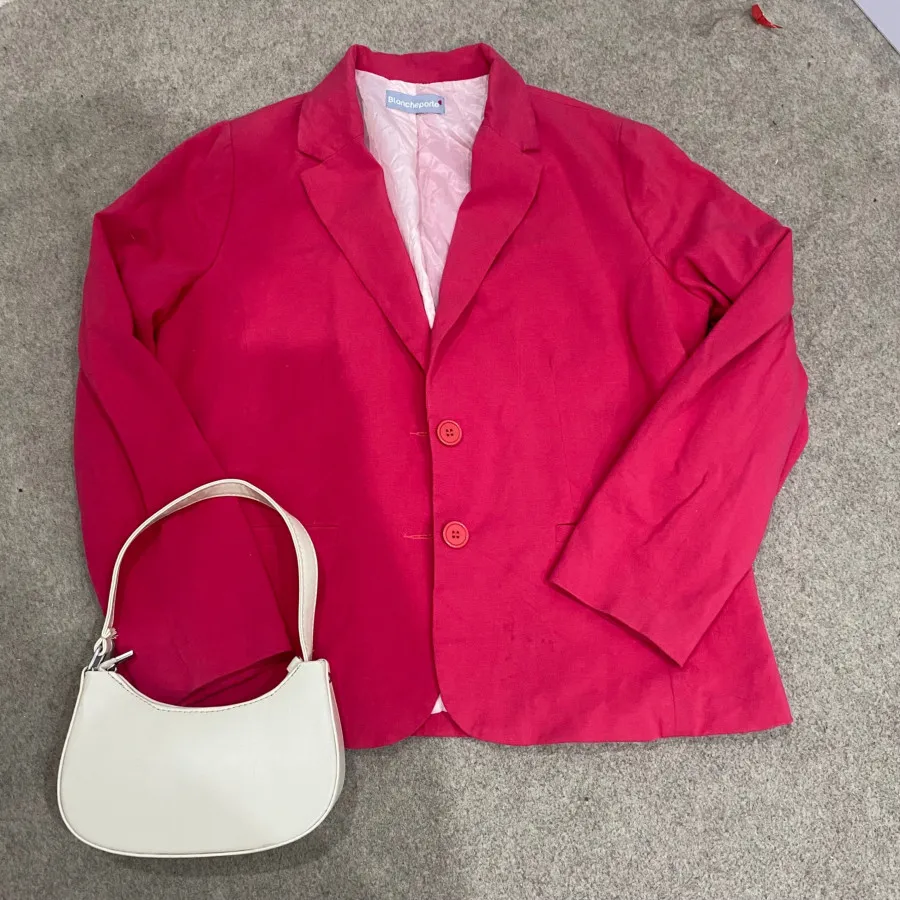 کت مخملی صورتی