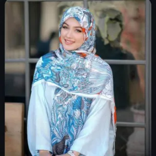 روسری سیااسکارف