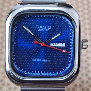 ساعت مچی کاسیو صفحه مربعی