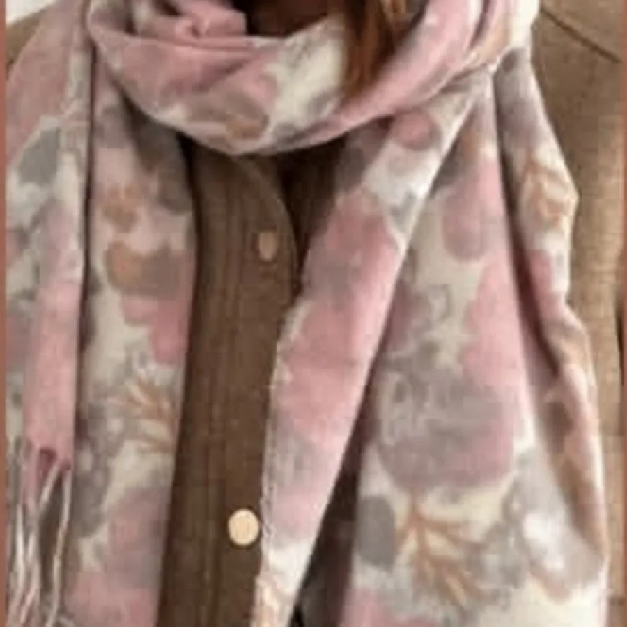 شال برند ای ام