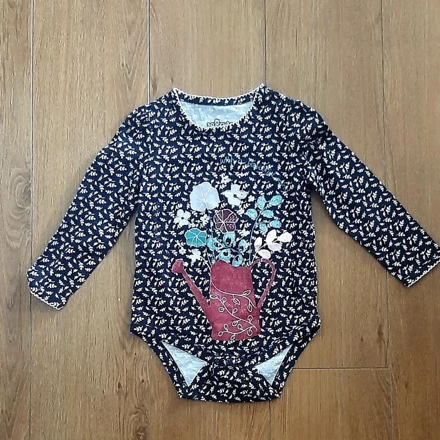 بادی زیر دکمه دار