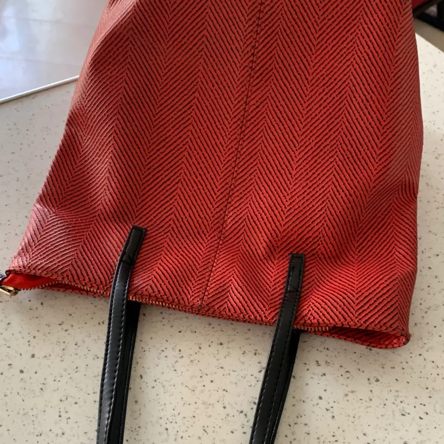 کیف برند مکس